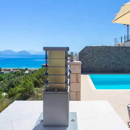 Thea Ponti Villa *